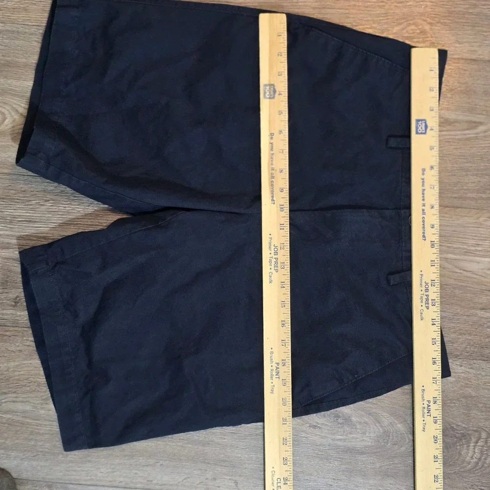 Banana Republic Emerson Short Chino Shorts 33 Navy Blue Mens 9 Inch Inseam